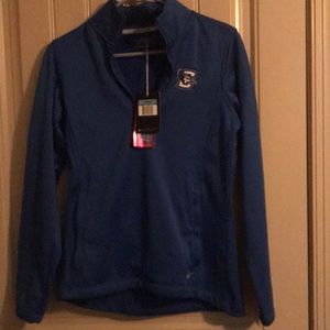 Nike Women’s half zip pullover